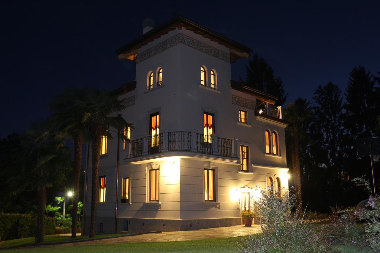 Villa Chiara B&B Biandronno Экстерьер фото