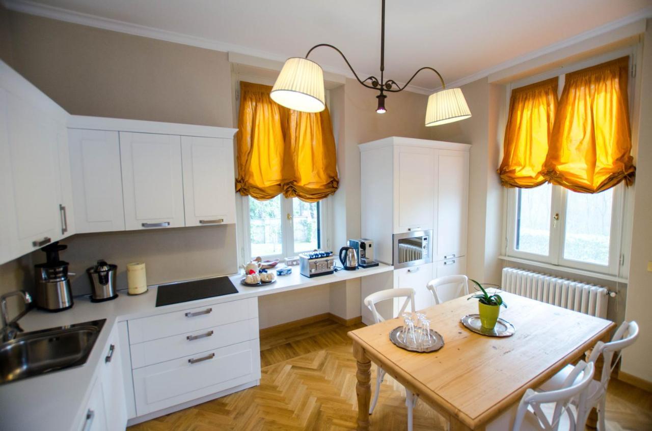 Villa Chiara B&B Biandronno Экстерьер фото